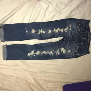 Women’s American Eagle skinny jeans